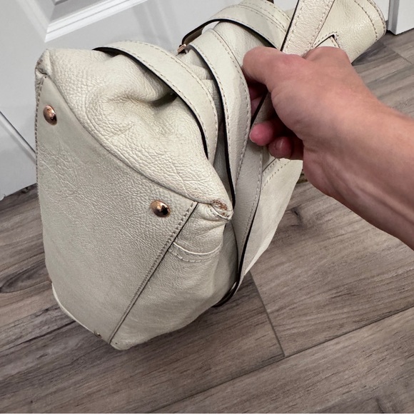 Michael Kors Gansevoort Ivory Cream Crossbody Shoulder Bag Tote with Rose Gold - Picture 9 of 17